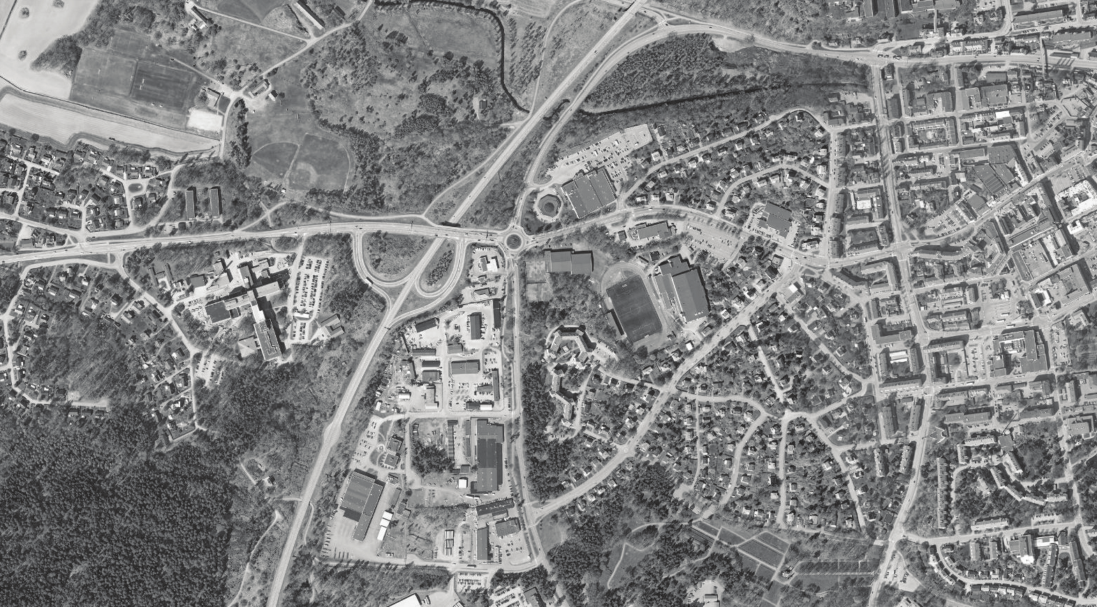 Förutsättningar N Sport-, fritid- & handelsområde Oskarshamns centrum E22 (mot Västervik) Bostäder 37/47 (mot Växjö) Sjukhusområdet, kv. Lasarettet Bostäder Industriområde Naturmark E22 2.