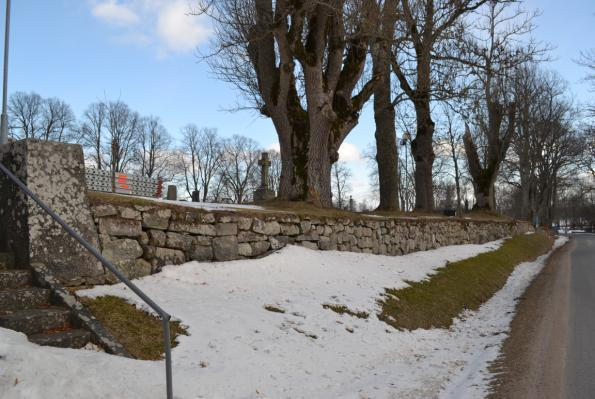 kontroll och dokumentation: Estrid Esbjörnson, antikvarisk konsult Fotografier: Estrid Esbjörnson, där inte annat anges, samt Morgan Peterson, här förkortat MP.