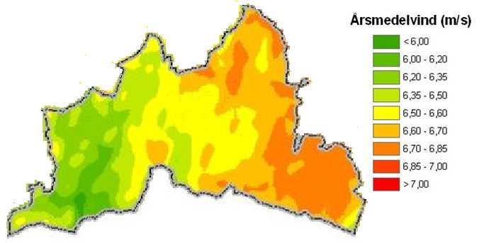 Figur 2. Nollplansförskjutningen är ¾ av vegetationens höjd. Vegetationens höjd är markerad med h och nollplansförskjutningen med d i bilden (www.energimyndigheten.se).