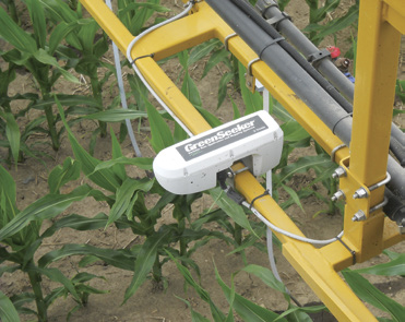 GreenSeeker-systemet kan användas för att kontrollera hur mycket kväve jorden har levererat till grödan och utifrån det omedelbart