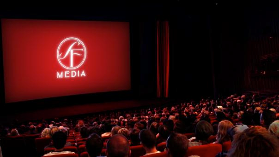 Publikmätningar Företaget Q&A Analyse AB har sedan 90-talet genomfört visningskontroller på landets biografer med syfte att mäta publiktillväxten under reklamfilmsvisningen.