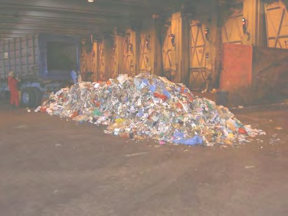 Avfallsprover Ca 5 ton från olika delar av bunkern