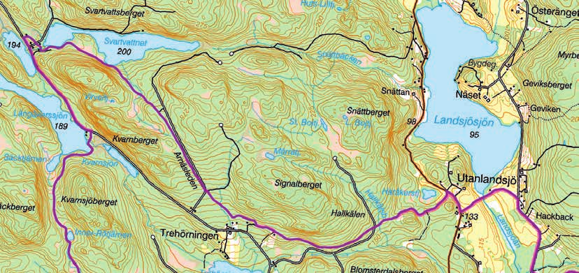 Allmän landsväg från början av 1900-talet genom byn.