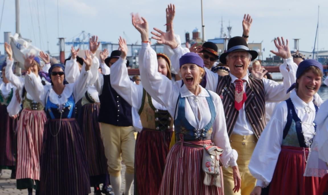 Europeaden Efter den stora festen i Helsingborg (stort tack till alla som ställde upp) så är det dags i år att lämna över flaggan till Namur i Belgien.