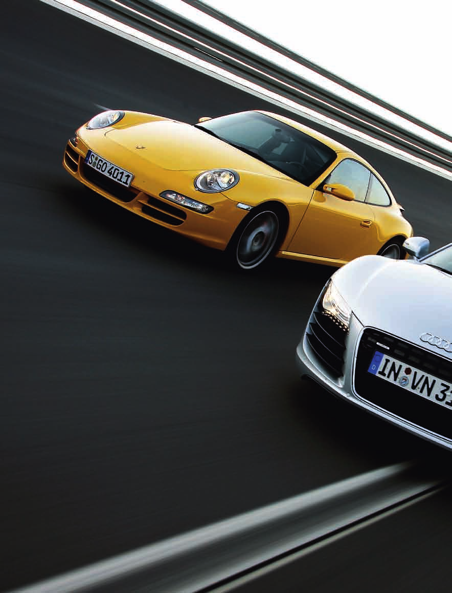 T E S T Audi R8 mot Porsche 911 4S. Nu är det upp till bevis. Kan Audis nya superbil spöa Porsches klassiker?
