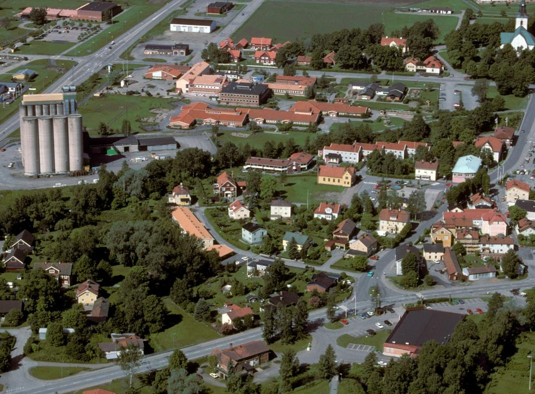 4 (21) PLANENS BAKGRUND OCH SYFTE Sedan mitten av 1990-talet har inga lägenheter i flerbostadshus tillkommit i Heby tätort.