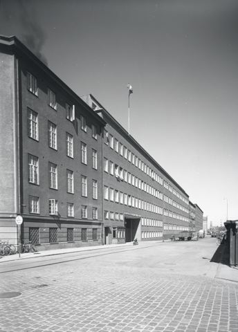 79 STADSBILD, BEBYGGELSE OCH KULTURMILJÖ Planområdet är delvis beläget på utfyllnadsmark som togs i anspråk under industrialiseringen av staden under 1900-talet.