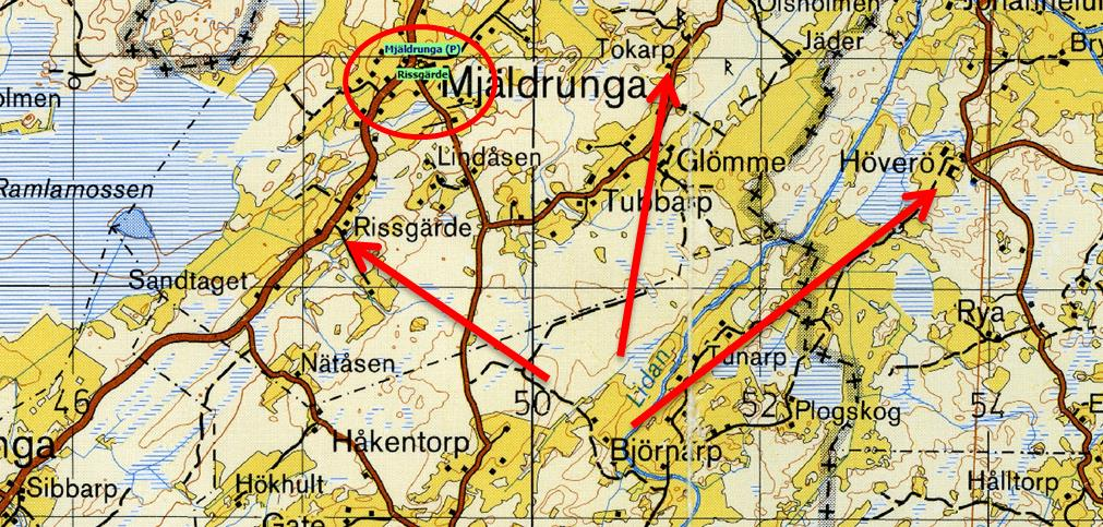 Om du tittar i den röda cirkeln på kartan ovan, så ser du en liten grön etikett med namnet Rissgärde.