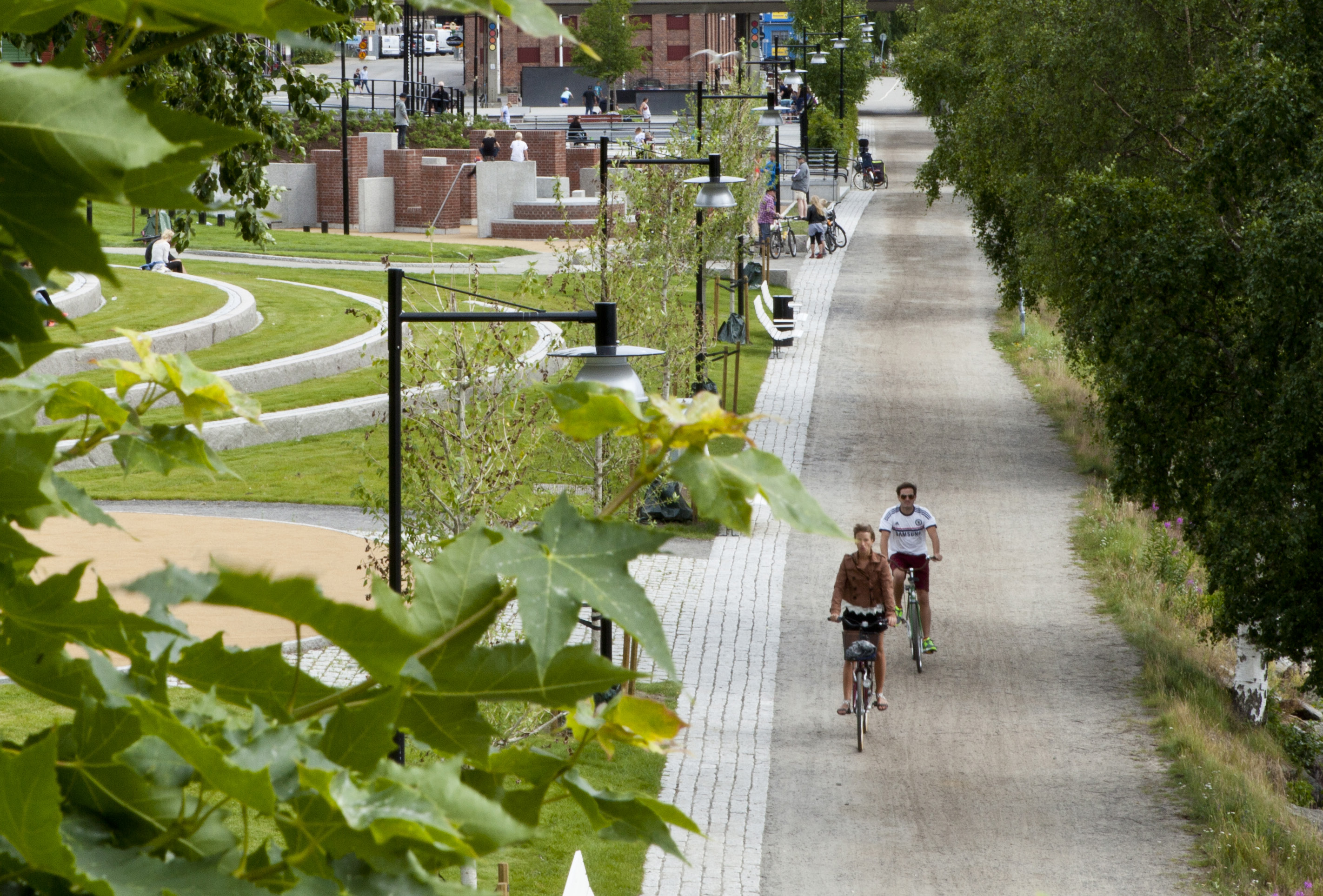 INLEDNING Cyklister har under tidsperioden varit den tredje mest olycksdrabbade trafikantkategorin i Umeå. 22 % av de omkomna har varit cyklister.