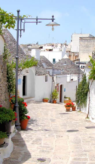 Trullihusen i Alberobello Dag 3 Torsdag 5 okt F+L Utflykt till Gallipoli Underjordiska olivkvarnar Fisk & skaldjur Dagens utflykt går till Gallipoli vid Joniska havet på Salentohalvöns västkust.