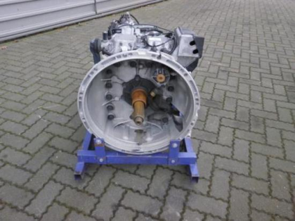 XE280C 380 HK 0773-066 19:05 8 Motor till DAF