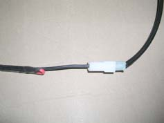 Anslut enligt kopplingsschema Svart kabel K/0 Grön/vit extrakabel i