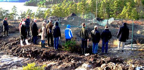 Figur 7.1. Miljödomstolens syn vid Gladhammars gruvor. Foto Christer Ramström, Västerviks kommun slutliga villkor för hur dessa intressen skulle tillgodoses.