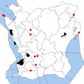Figur 2. Fynd av citronfläckad kärrtrollslända (Leucorrhinia pectoralis) till vänster och pudrad kärrtrollslända (Leucorrhinia albifrons) till höger under basinventeringen 2006.