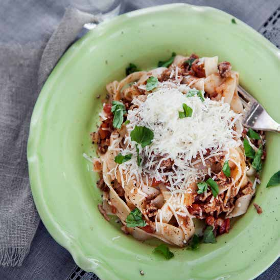 Kommande meny vecka 7 Recept : Recept : Recept : Snabblagad pasta med färssås Stekt lax med dillig hirs och