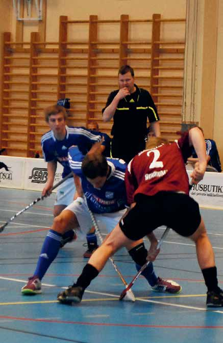 Under sommarhalvåret har fotboll och orientering prioritet och under vinterhalvåret gäller samma sak för innebandy.