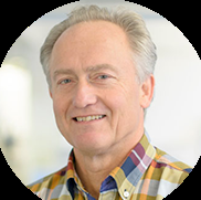 Sveby Svanen Per Levin, konsultpartner på Projektengagemang, presenterade utvecklingsprogrammet Sveby (Standardisera och Verifiera Energiprestanda i Byggnader).