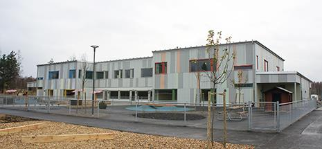 3.2 Vikaholms förskola Vikaholms förskola uppfördes av Vöfab i slutet av 2014 och ligger strax intill Solallén (Vöfab, 2015).