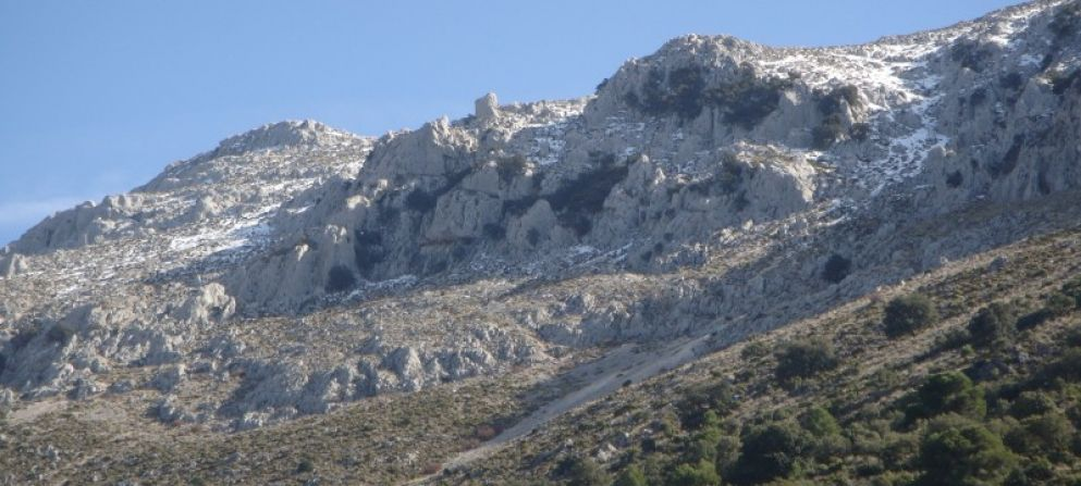 JAKTOMRÅDE - Jaktområde - Bergjakt i Spanien JAKTOMRÅDE - BERGJAKT I SPANIEN Jakt i Spanien blir mer och mer populärt för varje år som