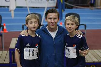 Pallplatser Ella Axelson -06 Silver F10 400m 1,56,25 - klubbrekord!