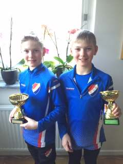 Lilla Hammarbyspelen, Sätra 12/3 2016 2016-03-14 17:57 Kul med Mångkamp! Bilden ovan. Victor och Lucas utökade sin säkert redan imponerande pokalsamling efter starka insatser på Lilla Hammarbyspelen.