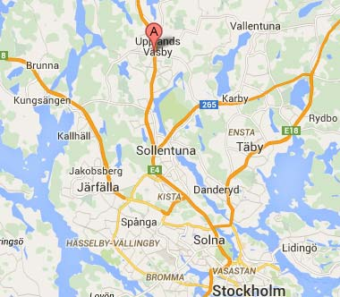 Du ser Scandic Upplands Väsby från E4:n och det är lätt att hitta till entrén. Länk till vägbeskrivning: http://goo.