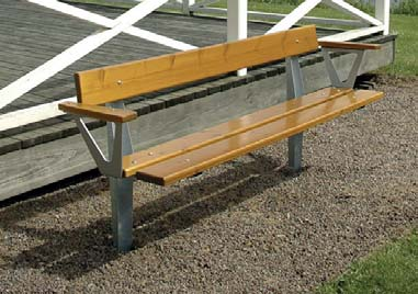 Sittplatser Sittplatser bör finnas i anslutning till backar och på viloplan. Generellt bör de placeras med ett avstånd på mellan 150-250 meter, beroende på områdets karaktär och användning.