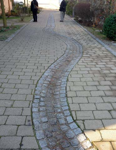 DAGVATTEN Riktlinjer för hantering av dagvatten Hanteringen av dagvatten kan ske på olika sätt.