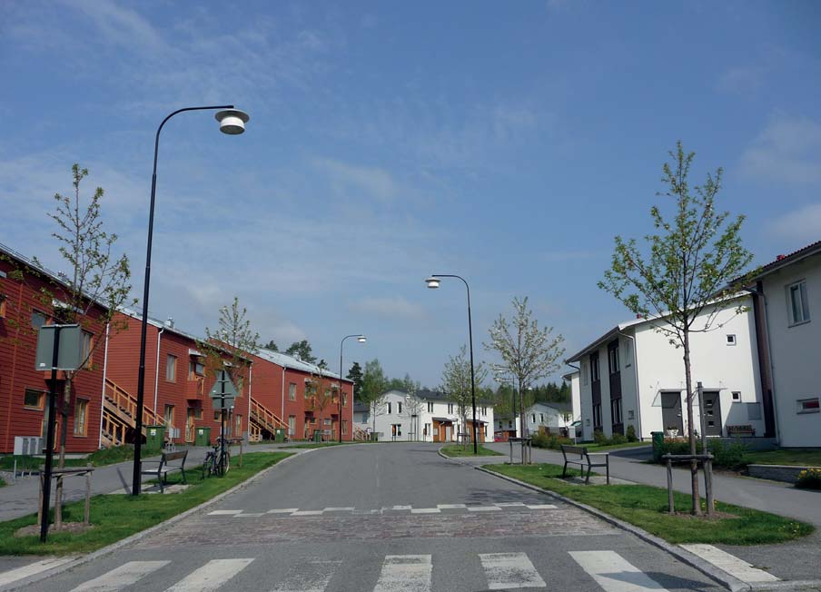 HUVUDNÄTET Huvudnätet omfattar genomfart/infarter samt huvudgator. Riktlinjer för huvudnätets gator Hastighetsplanen reglerar vilken hastighet som gäller på huvudgatorna.