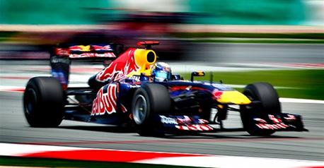 världsmetropolerna New York och Hong Kong. Under denna resa får ni även uppleva hisnande hastigheter och motorsport i världsklass när vi besöker Shanghais Formel 1-bana i samband med Kinas GP 2015.