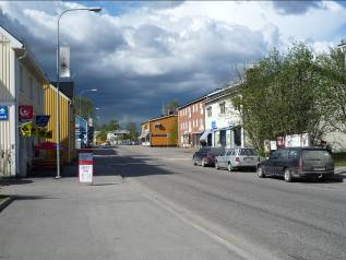 Bränna Kort beskrivning Överkalix centrum, Bränna, har varit kyrkby och sockencentrum sedan 1600-talets mitt. Kyrkbyn är anlagd på en gammal marknadsplats.
