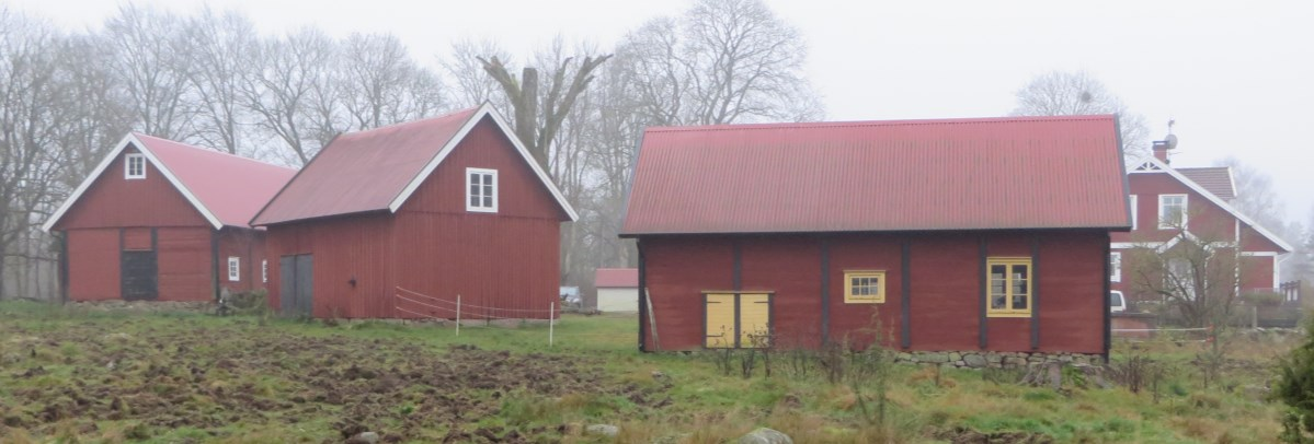 Södra Lindön 2:2; ladugård, garage, hönshus och bostadshus