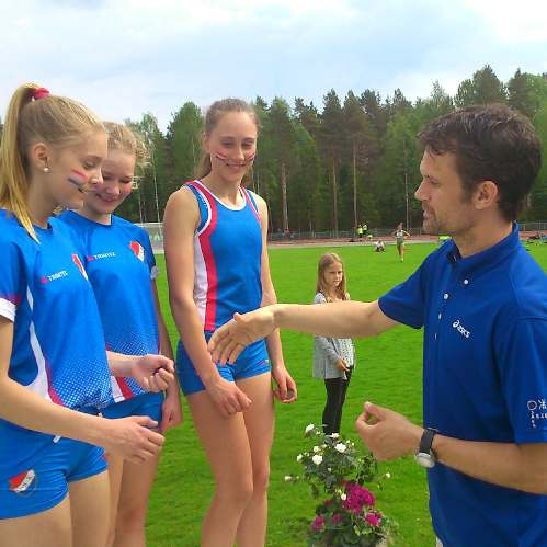 Guld F11 Höjd 1,46 - tävlings-och klubbrekord F11!