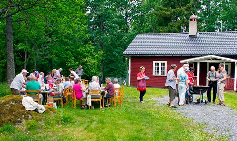 SPF Seniorerna Flensbygden Flen Program Mars 2016 Februari 2017 SPF Seniorerna, Götgatan 10, 642 37 FLEN E-postadress: spf.flen@telia.