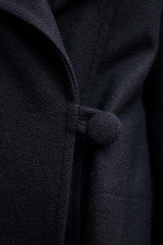 Wool Blend I.W.S 80% Virgin Wool 20% Polyamide 100% polyester lining Black 099, Red