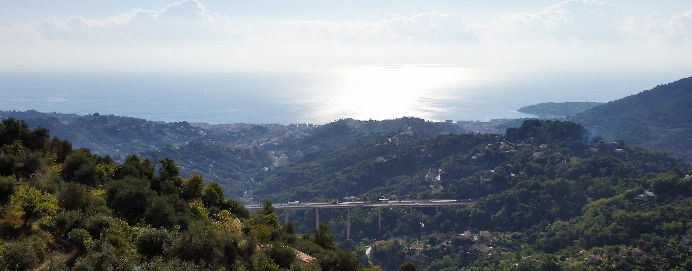 Provence - från Alperna till Franska rivieran, 5 nätter 1(6) Vandra i Frankrike Provence - från Alperna till Franska Rivieran, 5 nätter Breil-sur-Roya - Menton, 4 vandringsdagar Den Franska Rivieran