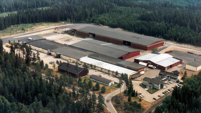 Vrigstad med 10 700 kvm produktionsyta.