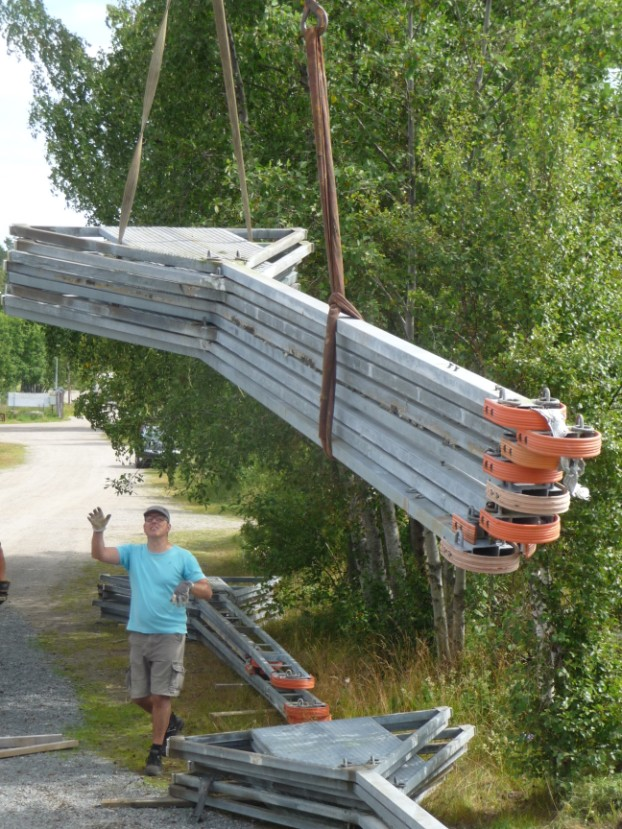 Det som återstår till nästa sommar är att justera portarna och sätta ny