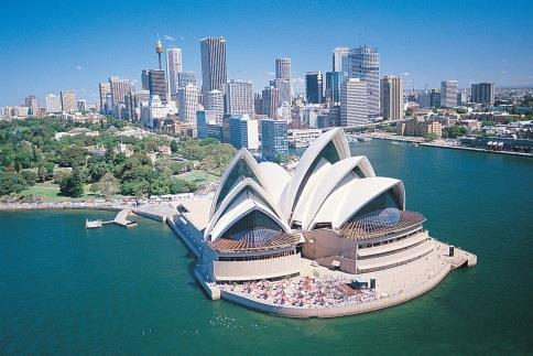 Dag 5 Sydney 11 nov / 19 jan Under förmiddagen en kryssning genom Sydneys vackra naturhamn med enastående vyer över stadens kända ikoner.