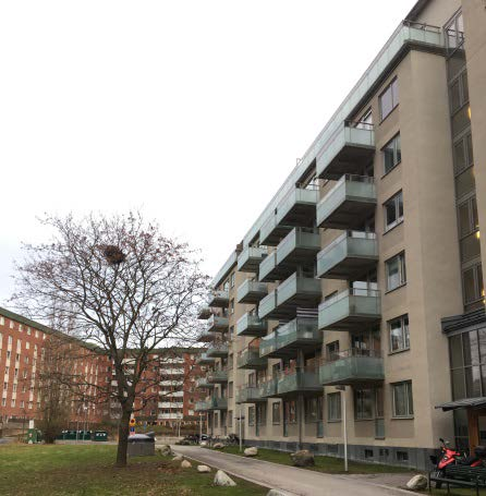 Dessutom står arkitektoniska värden, samt samhällshistoria, miljöskapande, identitet och representativitet för mycket stora värden.