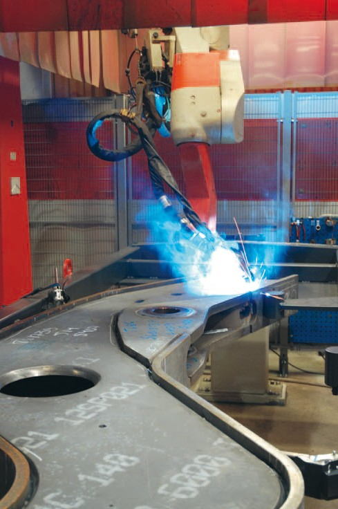 HSTORY GROUP FGURES PRODUCTS APPLCATONS Bilder från verkligheten NORDEN > Sandvik Åbo Ny robot