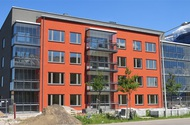 Byggtekniskt antal huskroppar 1st Antal våningar 2st Bruttoarea 1500m2 Nybyggnad av bostadshus på Östra Lambohov Östra Lambohov, norra delen Här har PEAB använt sig av 201