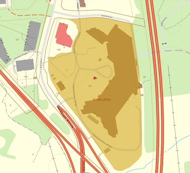 1 3 2 Figur 3 Översiktskarta över fastigheten Norslunda 1:6, Metria 9 OMGIVANDE VERKSAMHET Fastigheten omges av en trafikplats och E4:an.