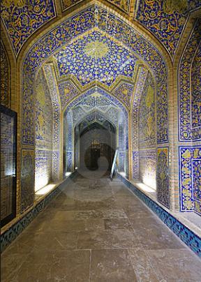 Persiens (Irans) historia: Safavider (1501-1736). Modern tid. Safavider (1501-1736). En ny tid av självständighet i Persien inträdde i början av 1500-talet genom safaviderna.