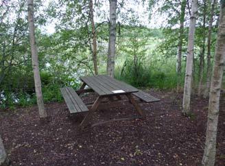 Bord och bänkar Sammanbyggda bord/bänkar skjuter