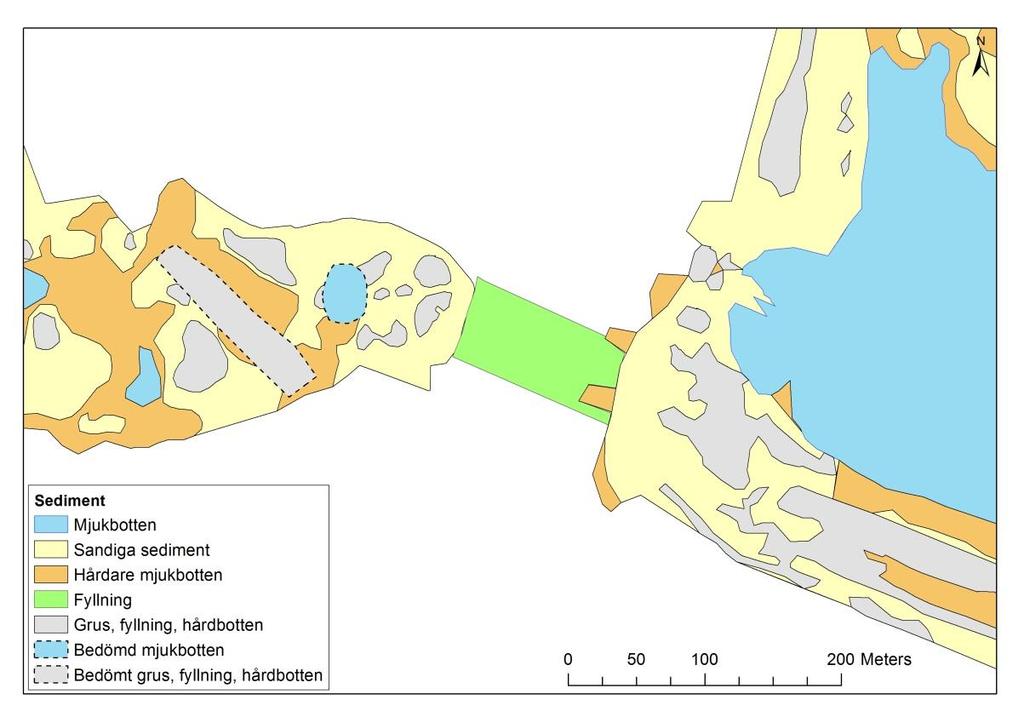 Figur 4. Ungefärlig klassning av ytsedimenttyper i de områden som berörs av planerad vattenverksamhet vid rivning och ombyggnad av Slussen. Efter analyser av Marin Miljöanalys AB.