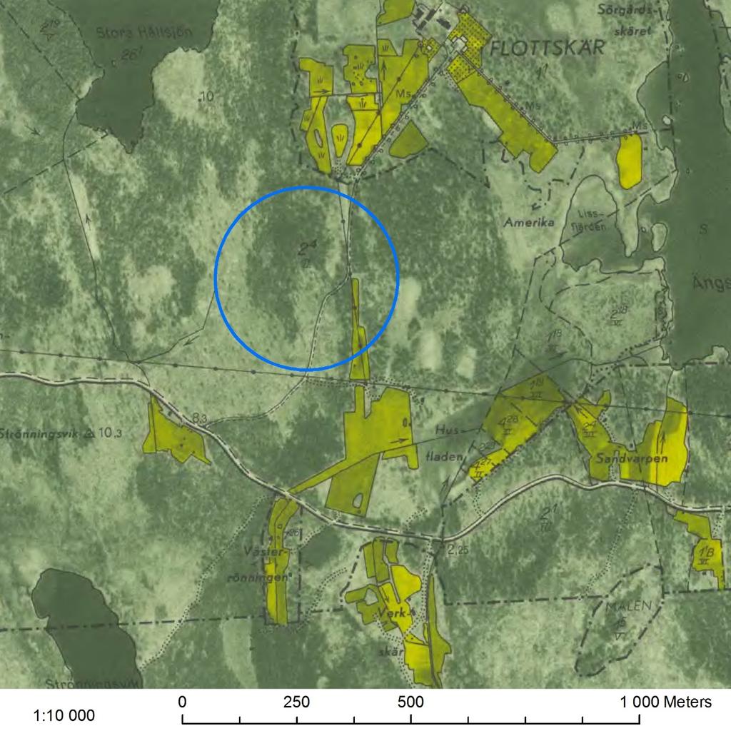 Figur 3. Ekonomiska kartan från år 1952. Utredningsområdet är markerat med blått. Större delen av utredningsområdet var vid denna tidpunkt skogbeväxt.