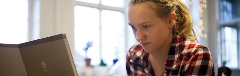 14, KF 2017-03-16 10:00 / Bilaga: SKL-Erbjuda_tradlost_internet_gratis_PM E-samhället i praktiken Att erbjuda trådlöst internet gratis Många kommuner vill kunna erbjuda internet gratis via trådlöst