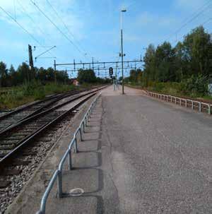 e Hemgården Bangårdsområdet Tillgängligheten till plattformen är begränsad för resenärerna.