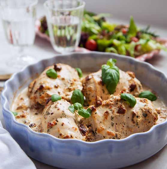 blomkålspasta med krispig kyckling- och svamptopping Bra att ha hemma vecka 0 Du vet väl att